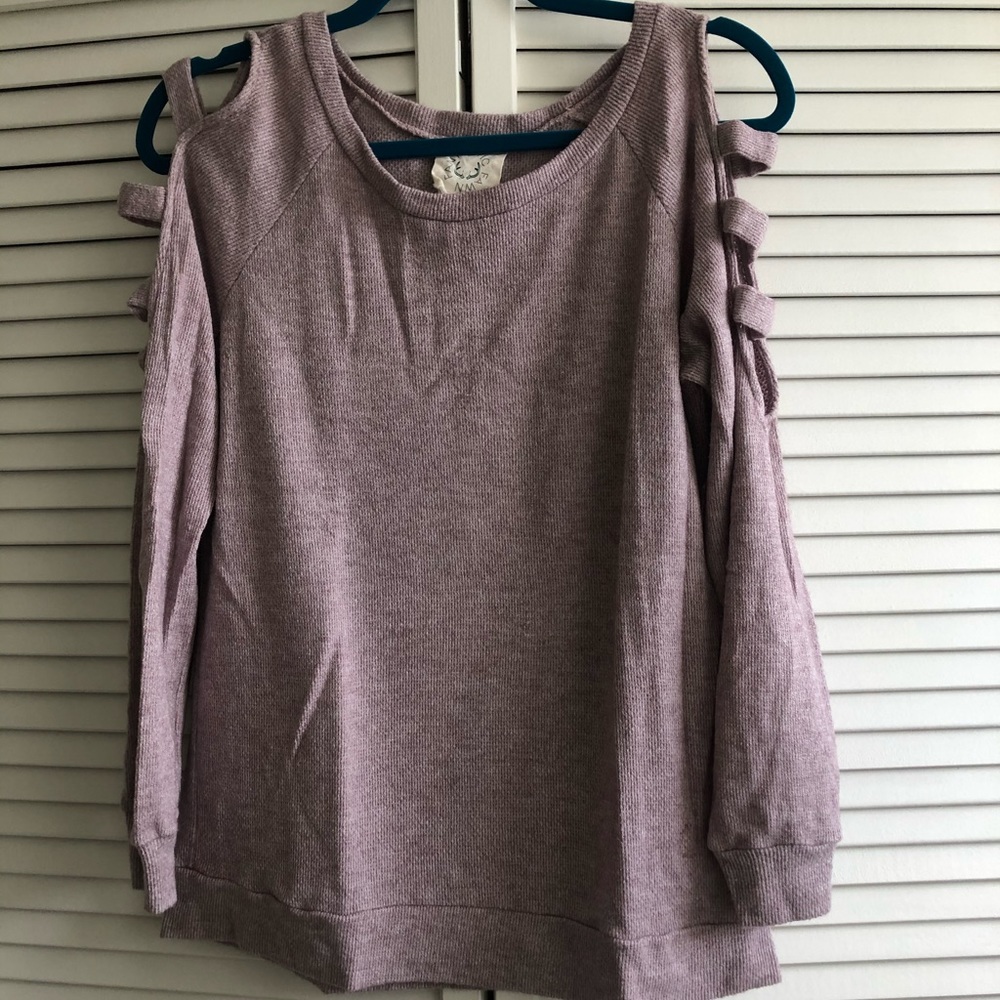Fantastic Fawn Medium ladder sleeve top